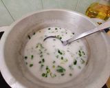 A picture of step 4 of Banana Steamed Rice Cake (Bánh bò chuối).