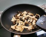 梅菜嫩豆皮香菇油飯｜全素年菜不孤單的食譜步驟3照片