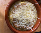 Foto del paso 6 de la receta: Sopa de Cebolla (cocina francesa)