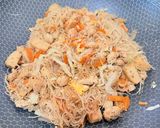 Gambar langkah 4 resipi 👩‍🍳Bihun Goreng Singapore🇸🇬.