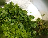 A picture of step 4 of Methi Mutter Dhokla.