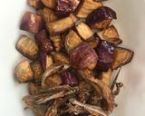 Foto langkah ke 2 dari resep Balado Terong Teri.