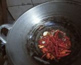 Foto langkah ke 3 dari resep Sambal Tomat Belimbing Wuluh.