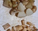 Foto del paso 1 de la receta: Cazuela de lomo, hongos de pino y papines de la quinta
