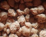 A picture of step 1 of Soya vadi pakoda.