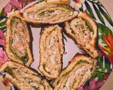 Foto del paso 5 de la receta: 🎄Pionono Navideño con lechuga, crema de atún y huevo !!