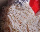 A picture of step 2 of Egg Chowmein.