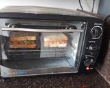 A picture of step 6 of Pizza hidden in sandwich.