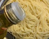 Foto langkah ke 2 dari resep Mushrooms Pasta.