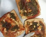 A picture of step 1 of Maggie sandwich.