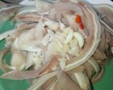 Hình bước làm 2 của món Nem Tai Lá Sung