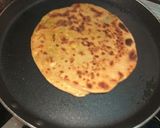 A picture of step 7 of Gobhi Paratha.