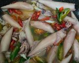 Foto langkah ke 6 dari resep 🦑 Tumis Cumi Asin Bunga Pepaya 🦑.
