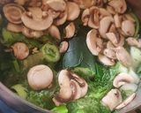 Foto del paso 3 de la receta: Consomé verde, energizante