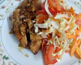 Foto del paso 4 de la receta: Churrascos de pollo al limón con ensalada