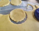 Foto del passaggio 3 della ricetta Roselline di pasta frolla con mele e crema pasticcera