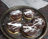 Foto del paso 9 de la receta: Alfajores de dulce de leche bañados en chocolate. Grace