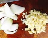 Hình bước làm 2 của món Trứng non cháy tỏi