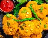चना दाल वड़ा (मसालेदार) (Spicy yellow lentil Vada recipe in Hindi) रेसिपी चरण 6 फोटो