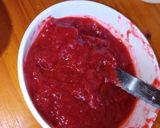 Foto del paso 3 de la receta: Dos opciones con frutilla