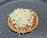 A picture of step 5 of Pizza.