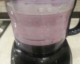 A picture of step 3 of Triple Berry smoothie.