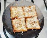 चीज़ गार्लिक ब्रेड (Cheese garlic bread recipe in Hindi) रेसिपी चरण 4 फोटो