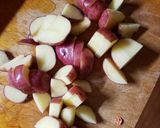 A picture of step 1 of Thyme Red Skin Potatoes.