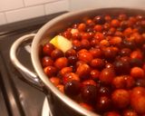 Фото кроку 2 до Журавлино-яблучний компот 🍎.