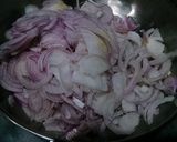 A picture of step 3 of Achari Aalo Karyly.