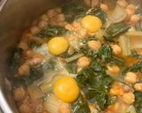 Foto del paso 10 de la receta Potaje vegetariano de garbanzos, con acelgas y huevos de codorniz