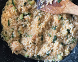 Foto del paso 9 de la receta: Risotto de calabacín y langostinos