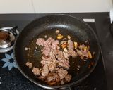 Foto langkah ke 2 dari resep Oseng kentang sapi.