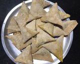 A picture of step 4 of Wheat samosa.