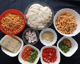A picture of step 1 of Butter Naan Paratha & Chole Matar.