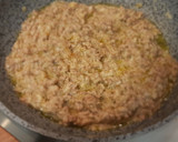 Foto del paso 3 de la receta: Pimientos del piquillo rellenos de carne en salsa de pimientos