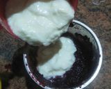 A picture of step 3 of Wheat flour beetroot cake.