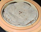 রুটি (Roti recipe in Bengali) রেসিপি ধাপ - 6 ছবি