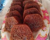 Foto langkah ke 5 dari resep Bolu Karamel Putih Telur.