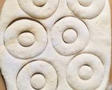 A picture of step 3 of Doughnuts.