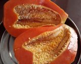 A picture of step 1 of Ripe papaya halwa.