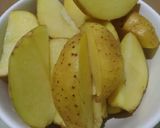 Foto langkah ke 1 dari resep Potato Wedges.