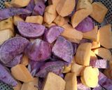 Foto langkah ke 1 dari resep Kolak ubi jalar dan jagung.