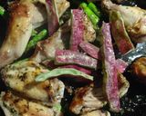 Foto del paso 2 de la receta Arroz con conejo, pollo y alcachofas
