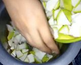A picture of step 7 of Lauki ki Bhujiya.