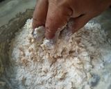 A picture of step 2 of Bread in cooker.