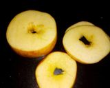 A picture of step 4 of Apple malpua cake.