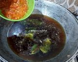 Foto langkah ke 2 dari resep Patin Masak Kuah Kecap Pedas.
