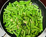 Foto langkah ke 3 dari resep Buncis Bawang Putih.