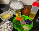 વેજી પનીર ફ્રાઈડ રાઈસ (Veg. Paneer Fried Rice Recipe In Gujarati) રેસીપી સ્ટેપ1ફોટો